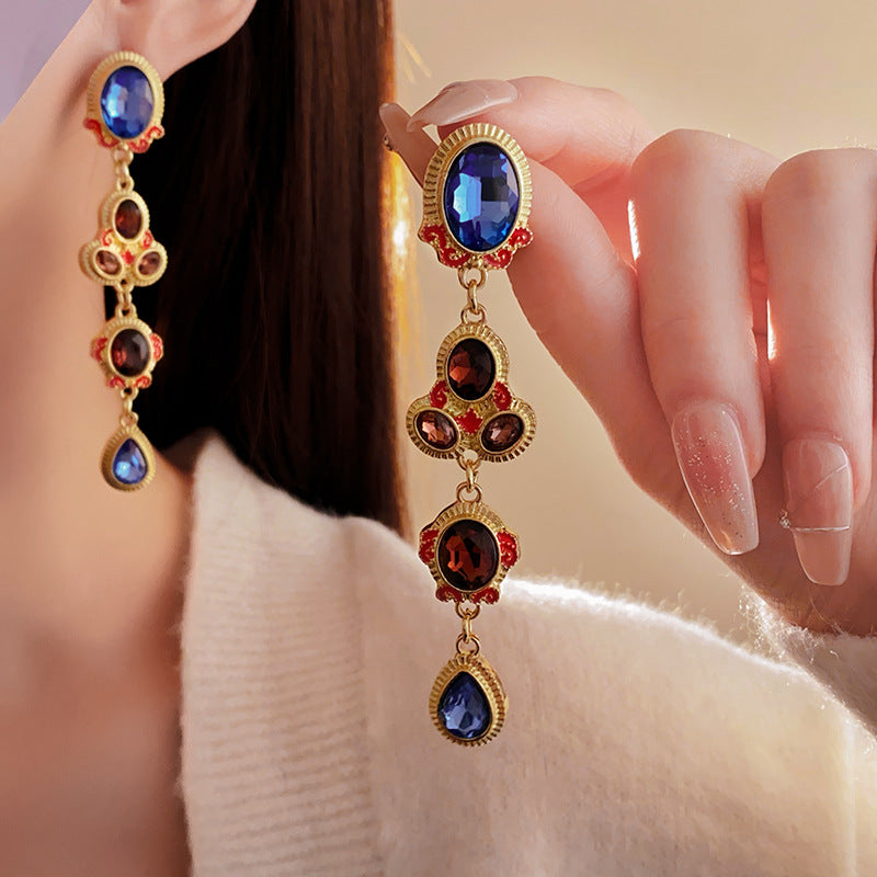 Oval Tassel Stud Earrings French Retro Metal Earrings