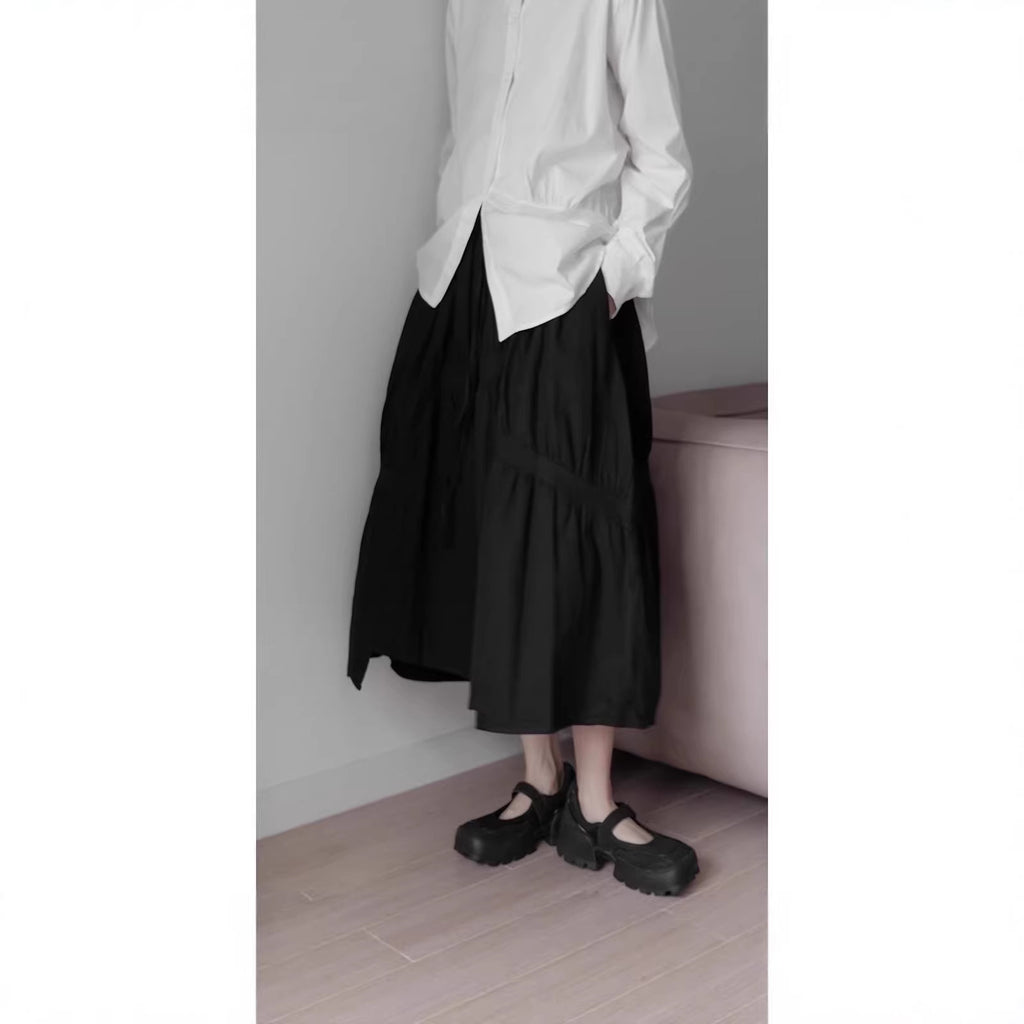 Pleated High-Waisted Slim-Fitting Oversized A-Line Skirt in Dark Gothic Style