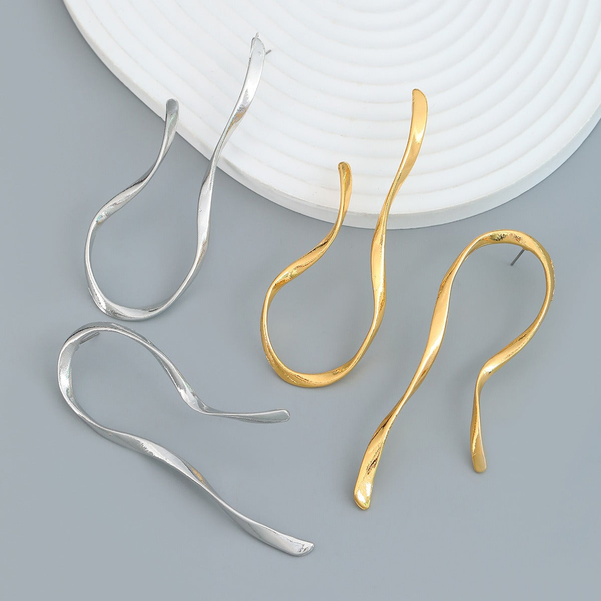 Earrings alloy earrings women's fashionable minimalist linear metallic and geometric shapes