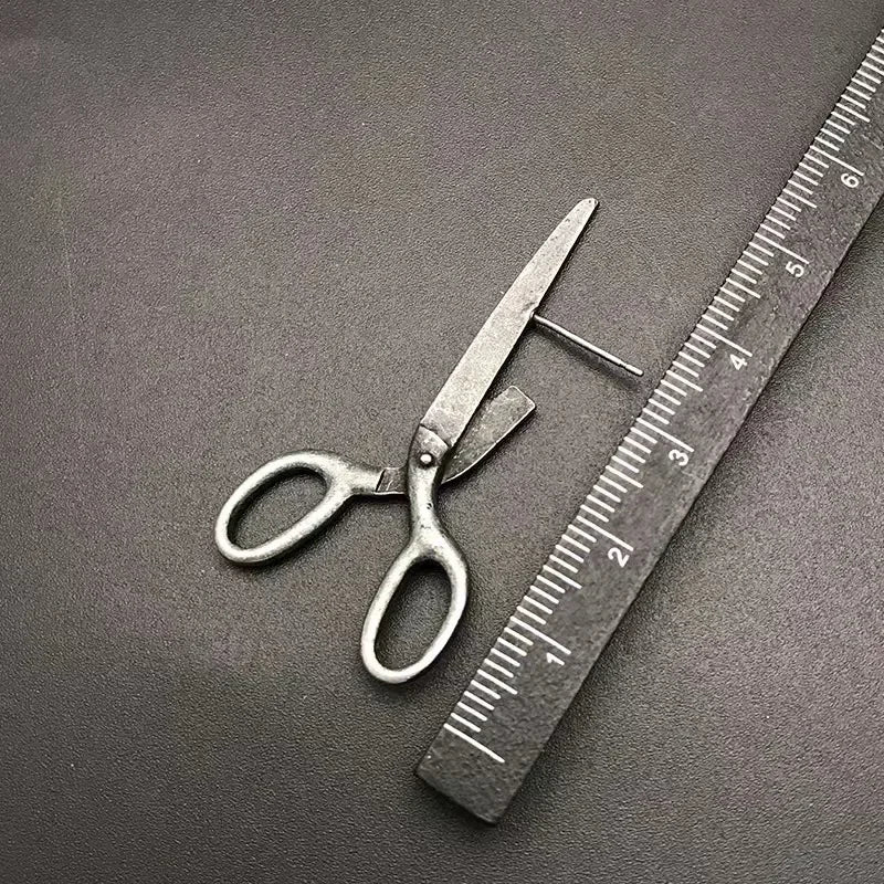 Gothic Scissors Stud Earrings – Punk Unisex