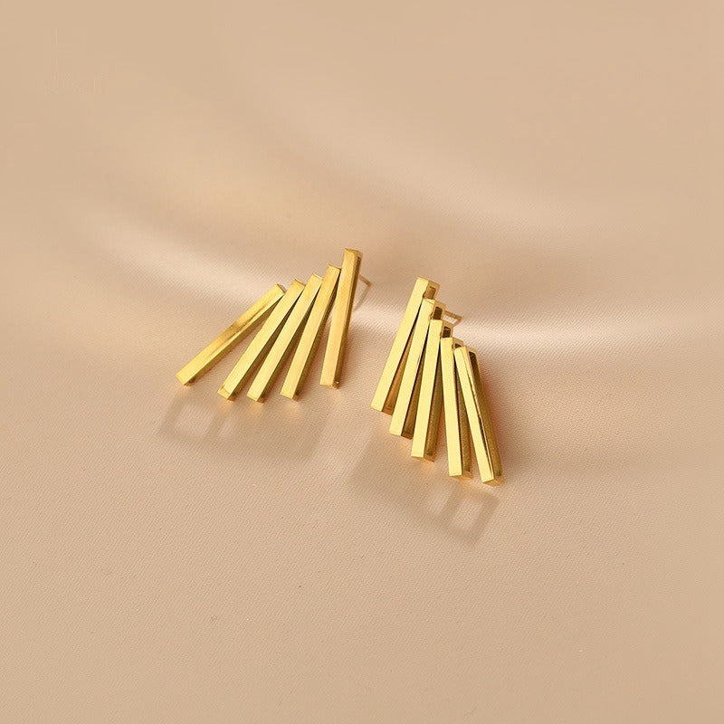 Exaggerated Retro Gold Statement Earrings
