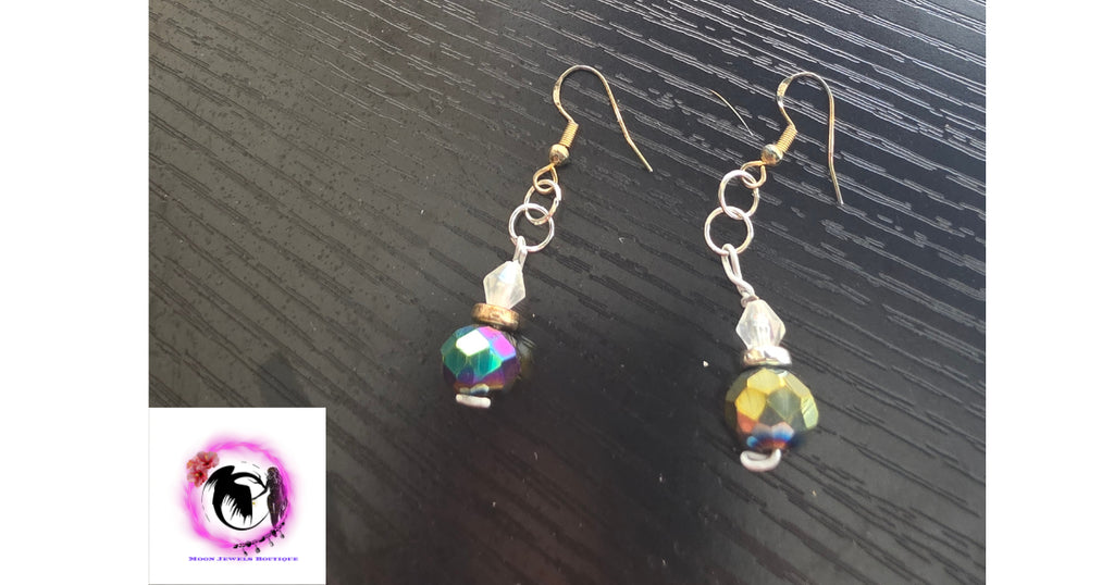 🌌 The Reality Shift Dangle Earrings
