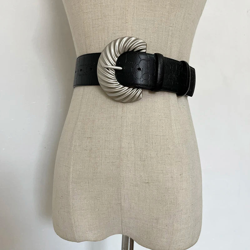 Genuine Leather Wide Waist Belt — Dark Romantic Corset Style