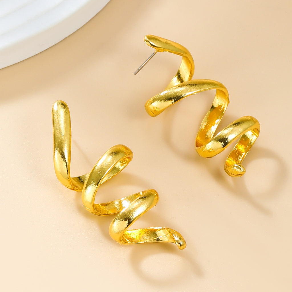 Alloy earrings for women's fashionable design with threaded metal earrings