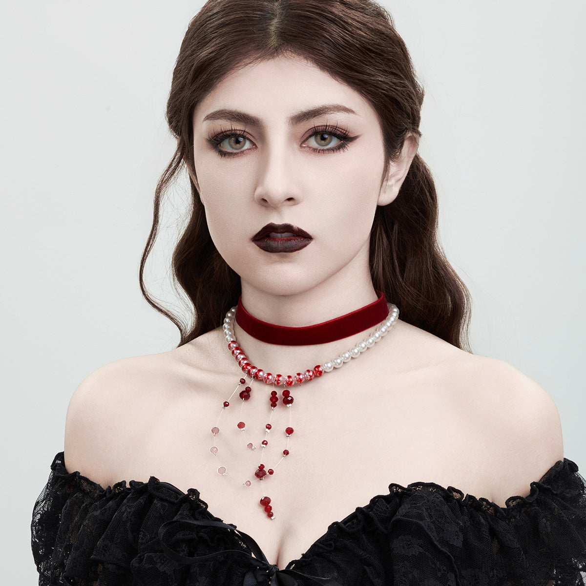 Gothic Pearl Blood Drop Tassel Choker – Crystal Collarbone Chain