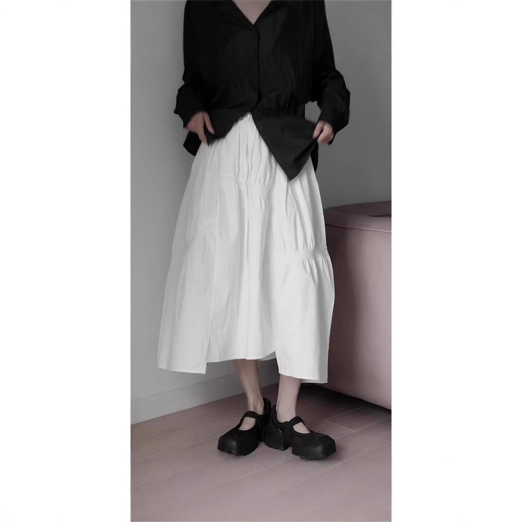 Pleated High-Waisted Slim-Fitting Oversized A-Line Skirt in Dark Gothic Style