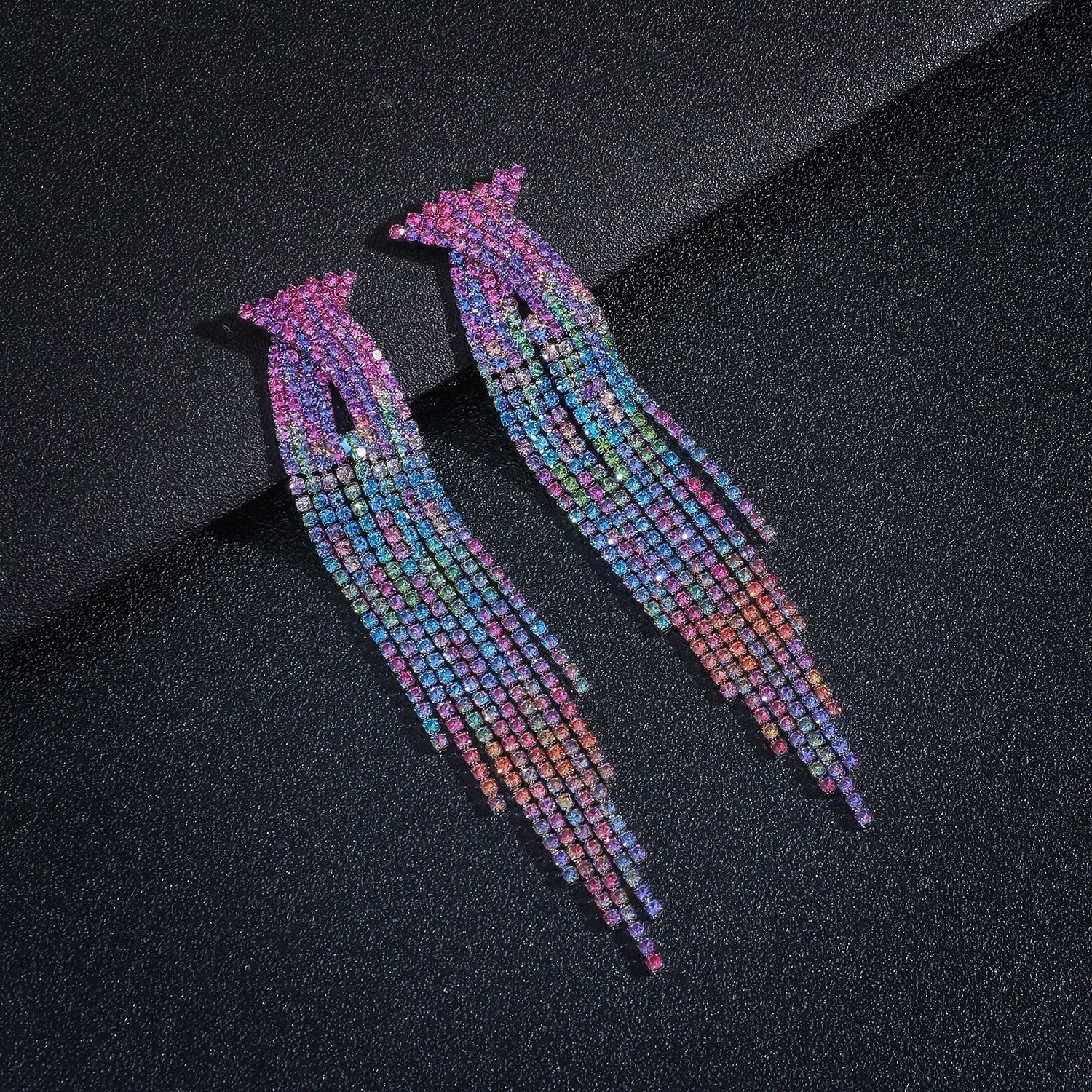 Glass Rhinestone Claw Chain Earrings