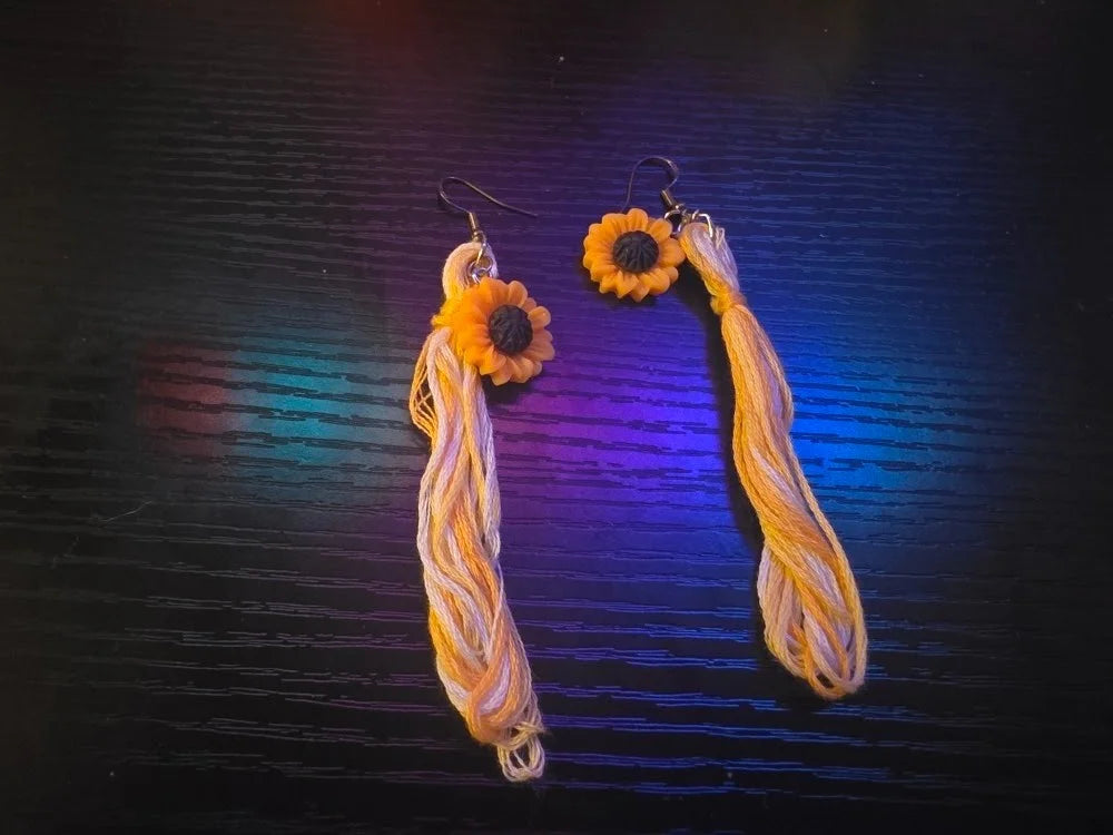 🌻 Solar Radiance Sunflower Fiber Dangle Earrings